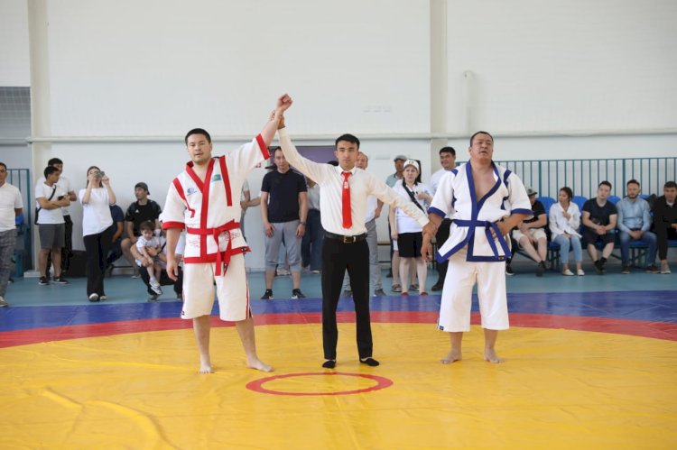 Мемлекеттік қызметшілер жарысқа түсті