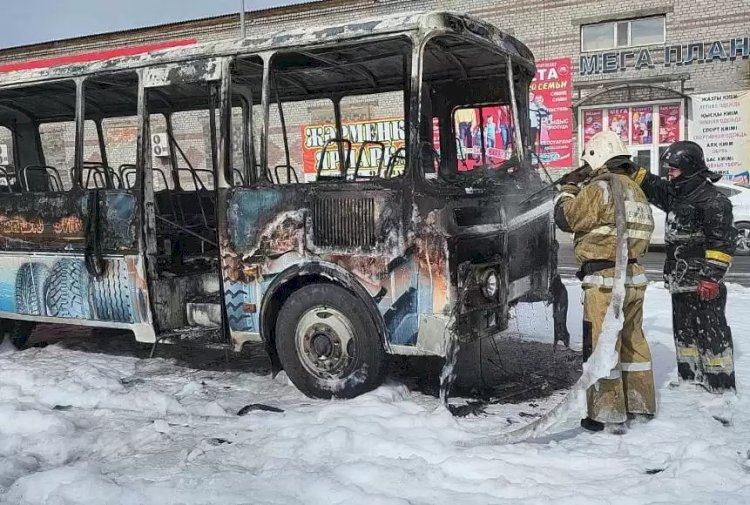 Жолаушылар автобусы түгі қалмай жанып кетті