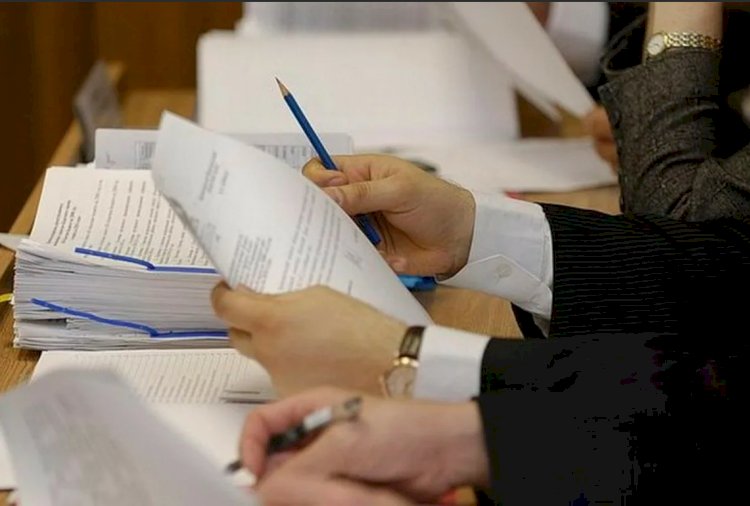 Активтерді қайтару мәселесімен айналысатын арнаулы орган құрамына кімдер кіреді