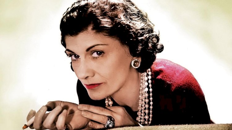 Коко Шанель: Мен адамдарды киіндірумен әлекпін – ал олар шешінуге әуес