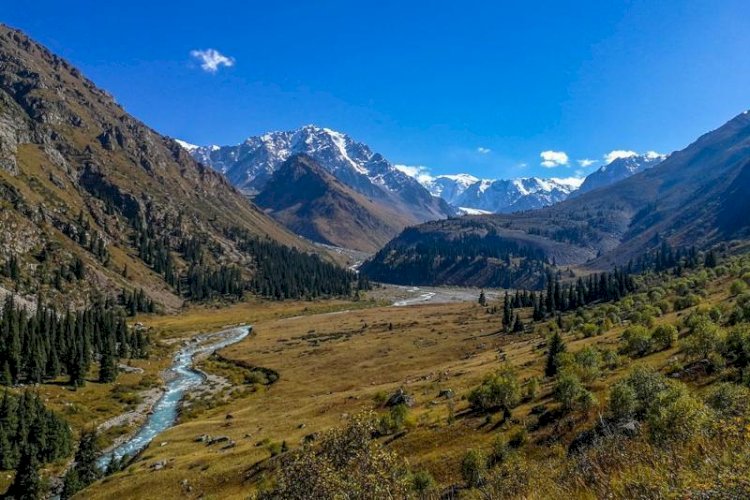 Нұрсұлтан шыңының атауы өзгерді ме?