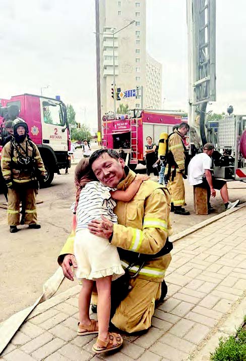 Әкесін сағынған бүлдіршін