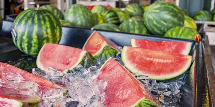 Кесілген қарбызды сатып алмаған дұрыс