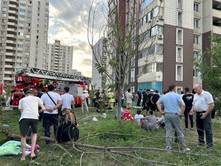 Алматы әкімі Ерболат Досаев Бекмұхаметовтар отбасына көңіл айтты