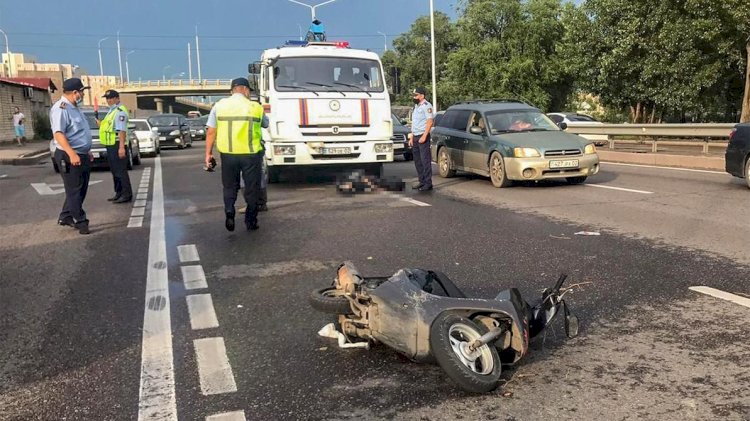 Алматыда мопед жүргізушілері 10 мың реттен аса жол жүру ережесін бұзған