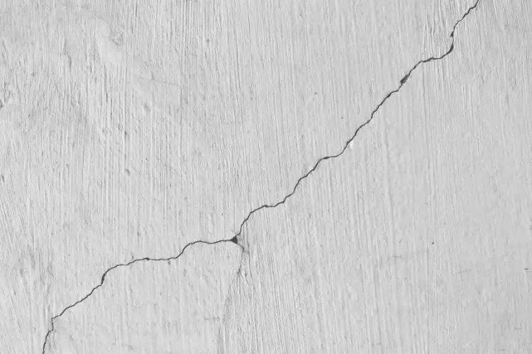 Қытайдың шығысында жер сілкінісінен 126 ғимарат қирады