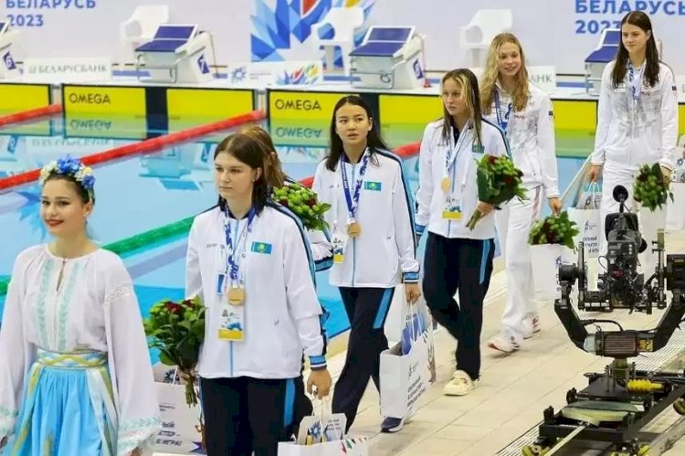 Суға жүзуден  ел құрамасы үш медаль жеңіп алды