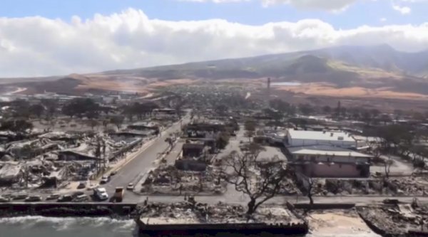 АҚШ-тың бір қаласы түгел жанып кетті