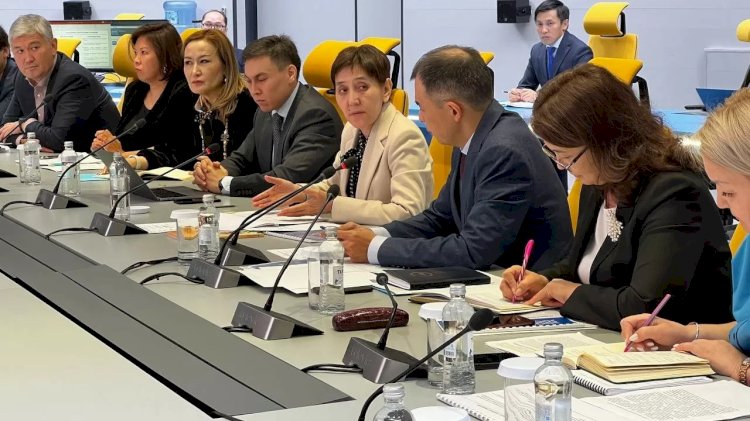 Электрондық оқулықтарды пайдалану жөнінде кеңес өтті