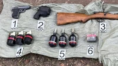 Алматы маңындағы орманнан қару-жарақтар табылды