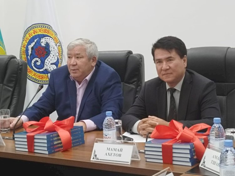 Композитор туралы кітап жарық көрді