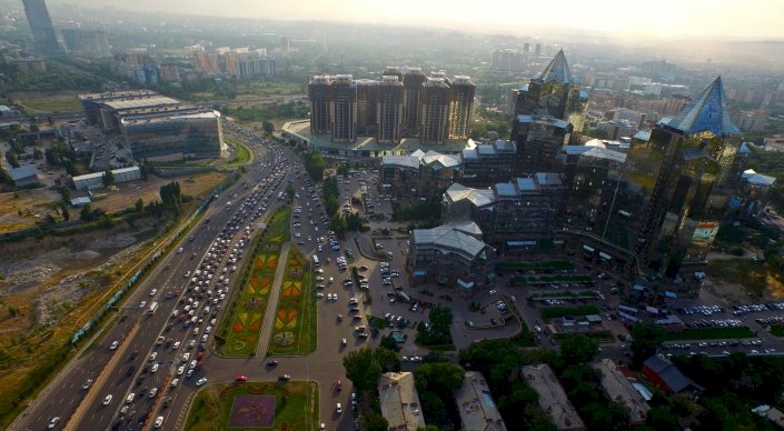 Алматының бас көшесі