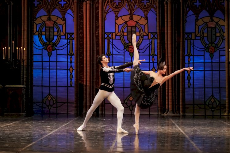 Тарихқа толы тоқсан жыл