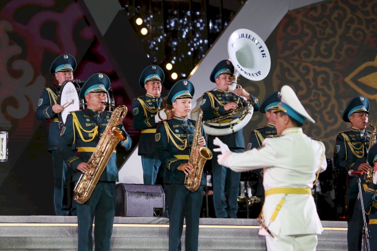 Оркестрлер фестивалі халықтық караоке форматында өтті