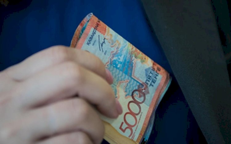 Биыл 99 адам полицияға пара беру кезінде ұсталған