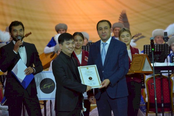 Үздік дирижер анықталды