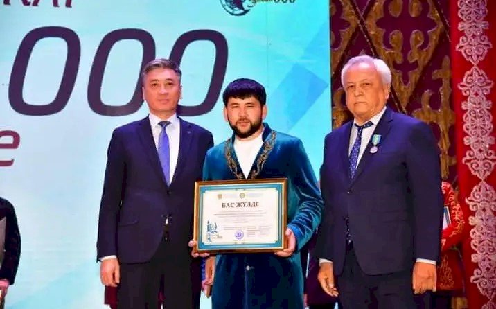 Дидар Қами халықаралық айтыстың бас жүлдесіне ие болды