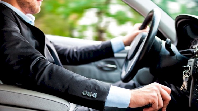 Ажар айды аспанға шығарды