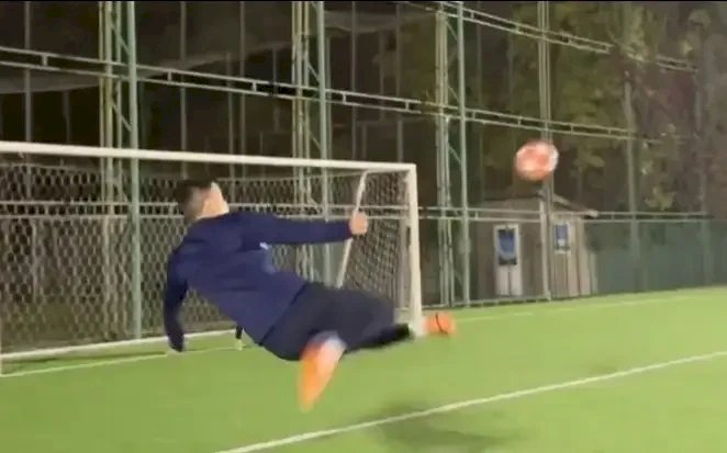 Қазақ жігіті соққан голды 68 миллион адам тамашалады