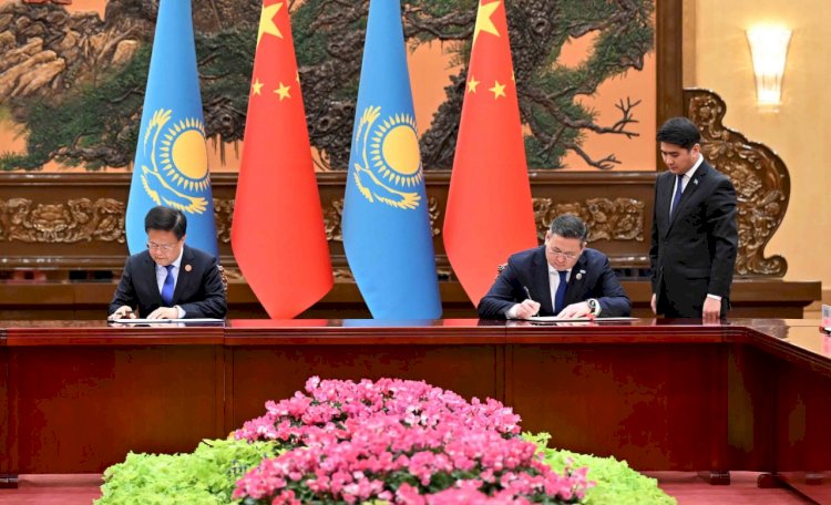 Қазақстан мен Қытай қандай құжаттарға қол қойды?