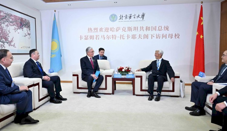 Ұстаз бен шәкірт кездесті