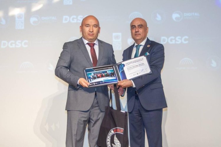 Жол жүру қағидаларын бұзушыларды анықтау жүйесі - жылдың ең үздік жобаларының бірі