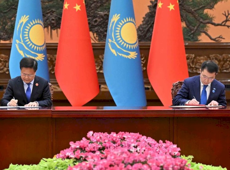 Қазақстан мен Қытай арасында темір жол салынады