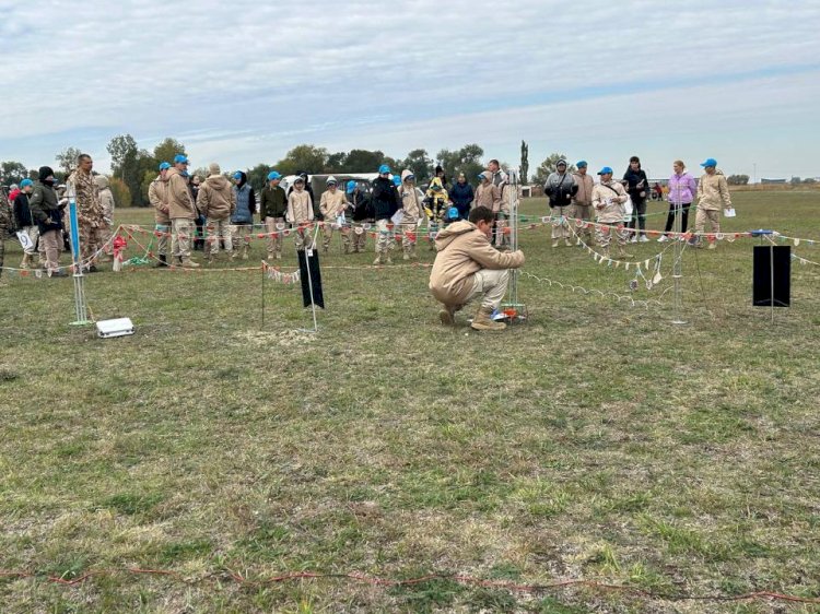 Алматыда оқушылар арасында зымыран үлгілерін жасау спортынан жарыс өтті