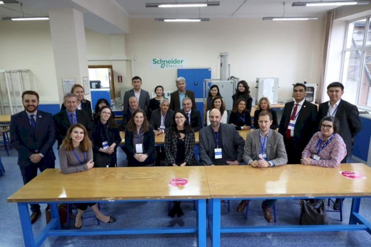 Францияның жоғары білім саласындағы басшылар мен мамандардың бір тобы біздің елімізге келді