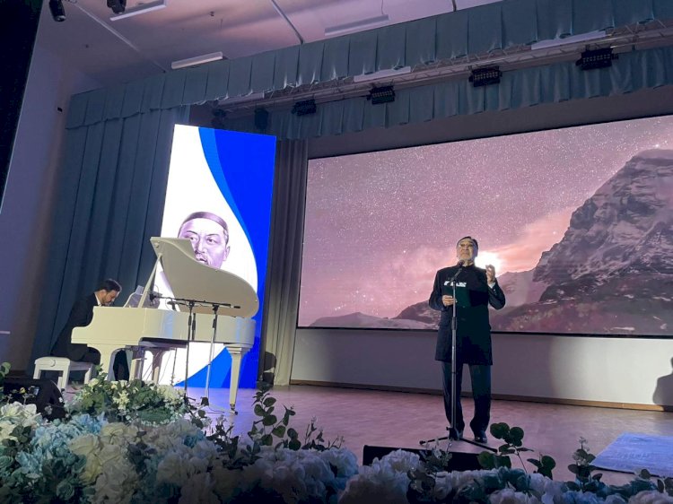 «Толық адам, ой толғау, хәкім Абай»