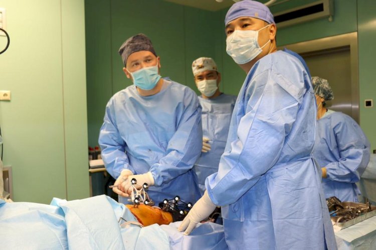 Отаны робот жасайды