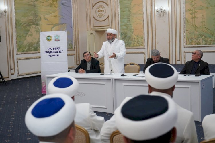 Біреудің кісісі өлсе, қаралы ол...