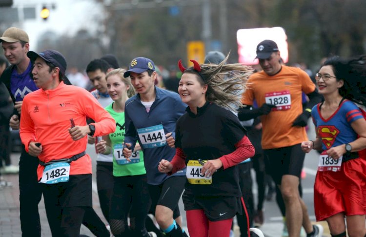 Алматыда City Run 2023 қалалық жарысы өтті 