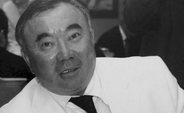 Тоқаев Назарбаевқа көңіл айтты