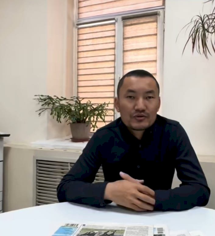 Абайдың 46, 47-ші қара сөзін жасанды интеллект жазып шығады