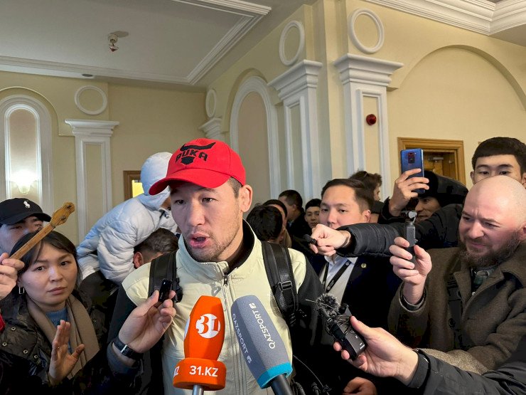 Алматылықтар Шавкат Рахмоновты ерекше қарсы алды