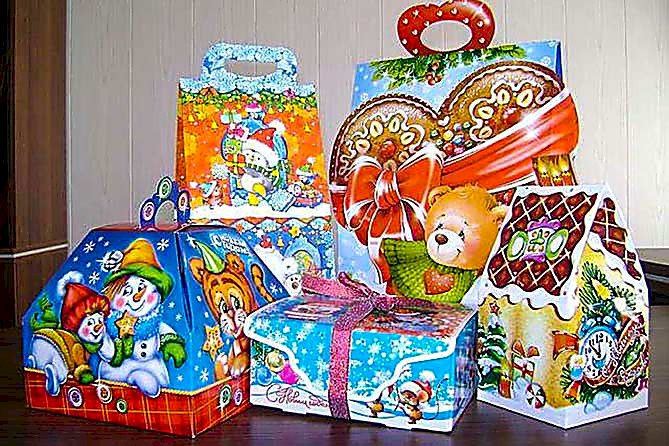 Ерекше балаға ескірген кәмпит берген