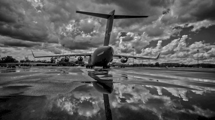 Якутияда ұшақ мұз боп қатқан өзенге қонды