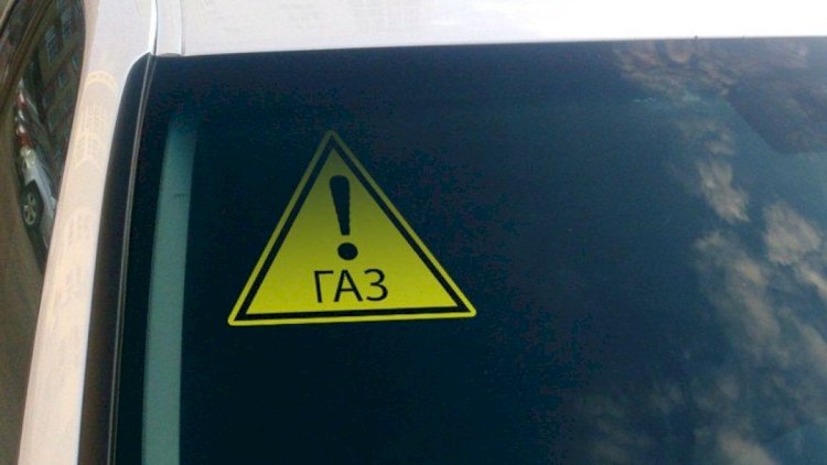 Елімізде газбен жүретін көліктерге арнайы белгілер орнатылып жатыр