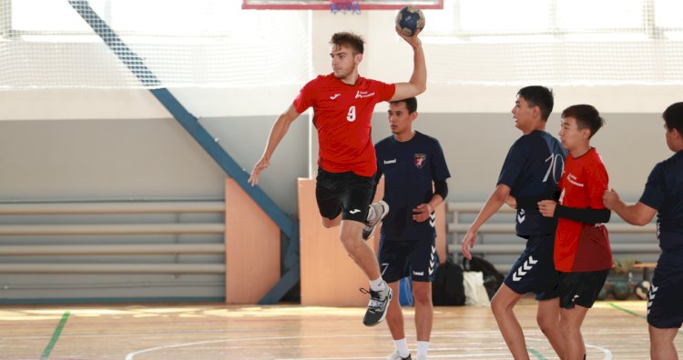 Қазақстандық гандболшылар 29 жылдан бері алғаш рт алғаш рет Азия чемпионатына аттанады