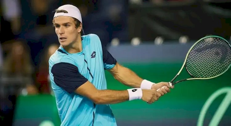 Дмитрий Попко қарсыласын еш қиындықсыз ұтты