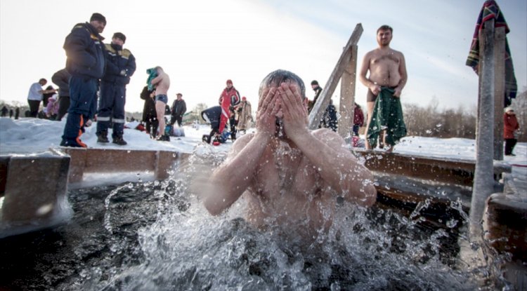 «Крещение» мейрамында суға түсу тәртібі қандай?