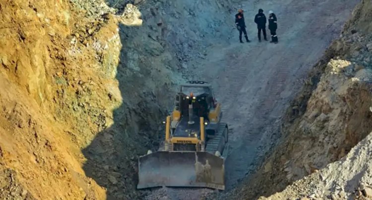 «Майқайың-алтындағы» опырылған шұңқырдан құтқарушының сөмкесі табылды