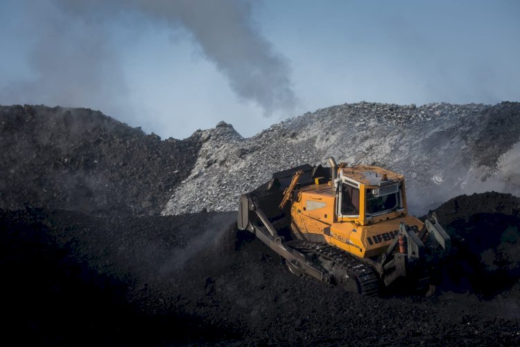 Kazakhmys  Сәтбаевта "жауған" қара қарға байланысты мәлімдеме жасады