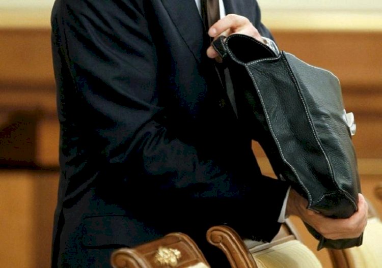 Өз орныңды біл!