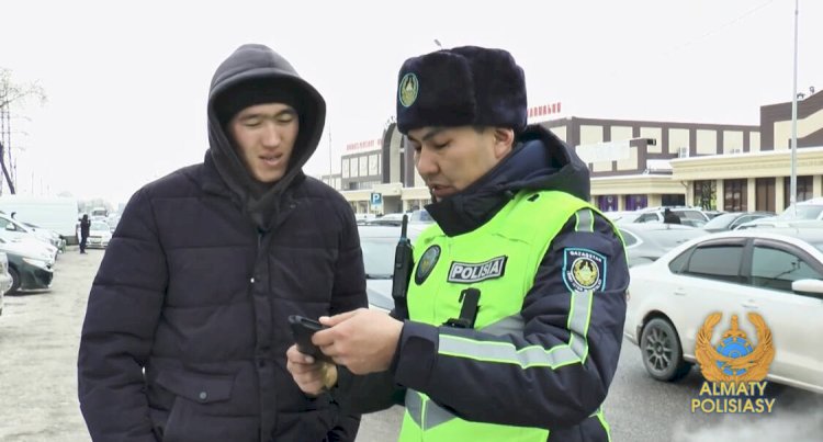 Алматыда базар маңында жол қозғалысын бақылау күшейтілді