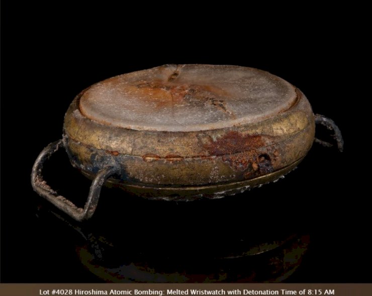 Он төрт миллионға саудаланға сағат