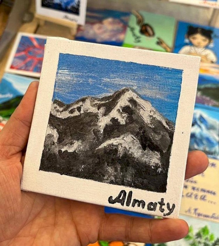 Алматыда мерекелік жәрмеңке өтіп жатыр