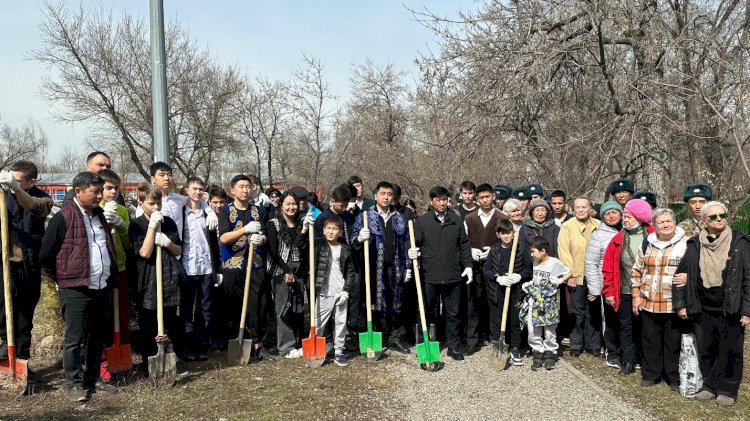 125 түп ағаш отырғызды