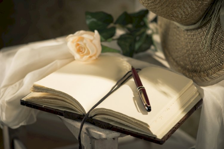 Поэзия! Менімен егіз бе едің?